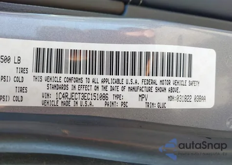 2014 Jeep Grand Cherokee Overland z USA, uszkodzony, nr VIN 1C4RJECT3EC151086